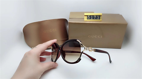 Gucci Sunglass A 009